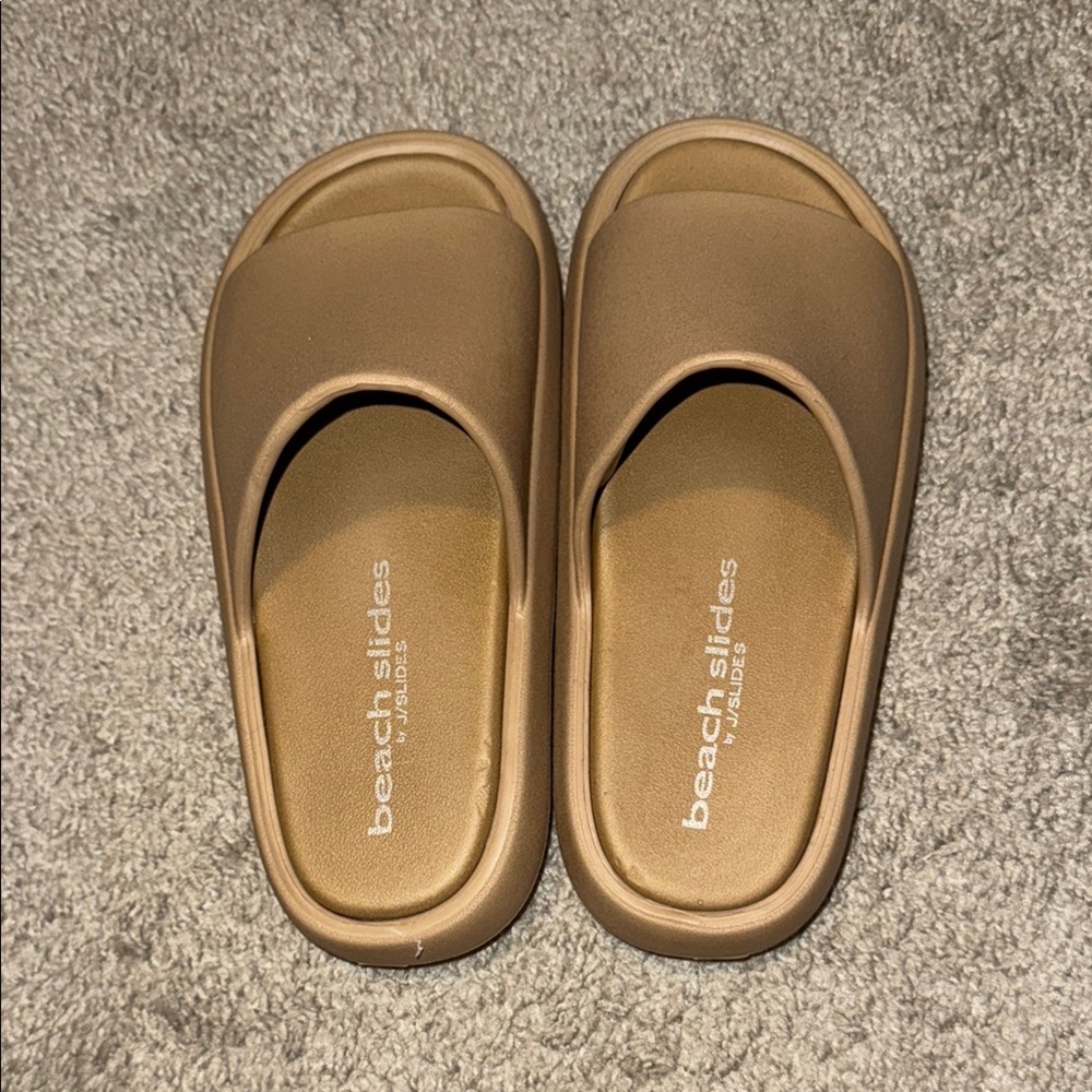 Women Tan Slides